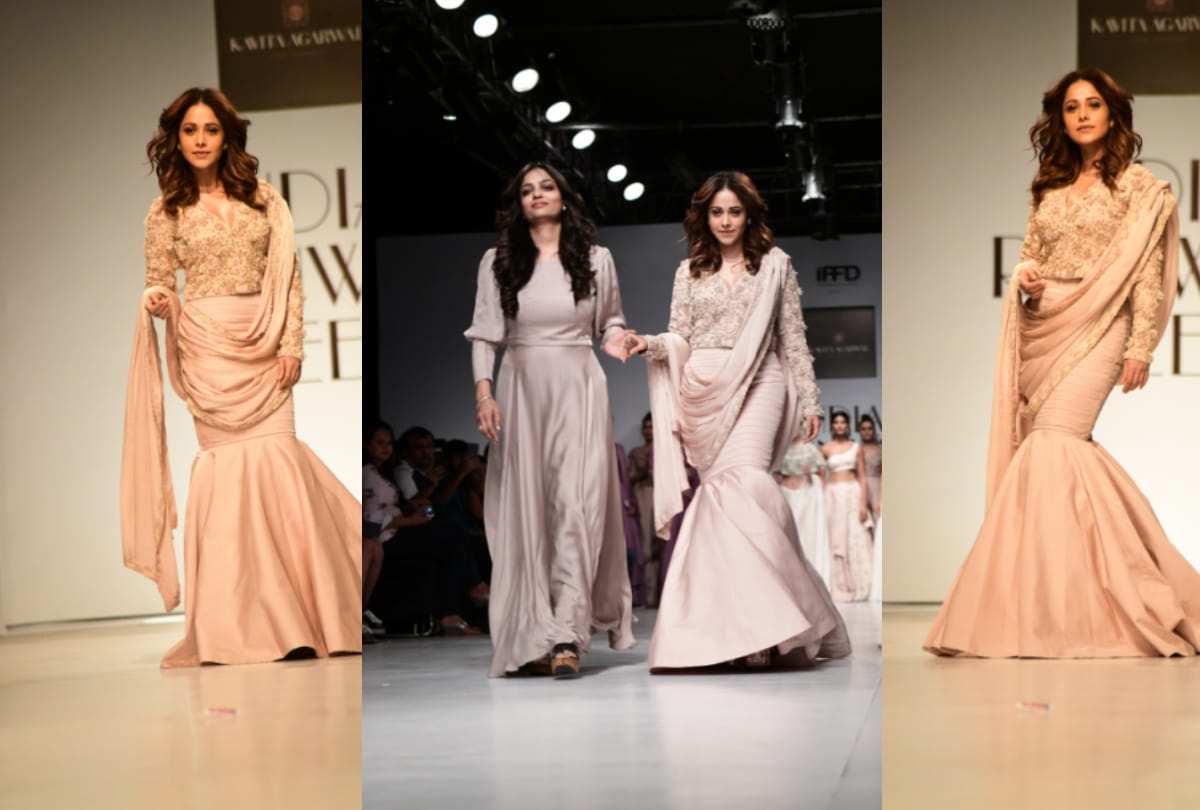 nushrat bharucha walked for kavita agarwal in delhi dlf mall