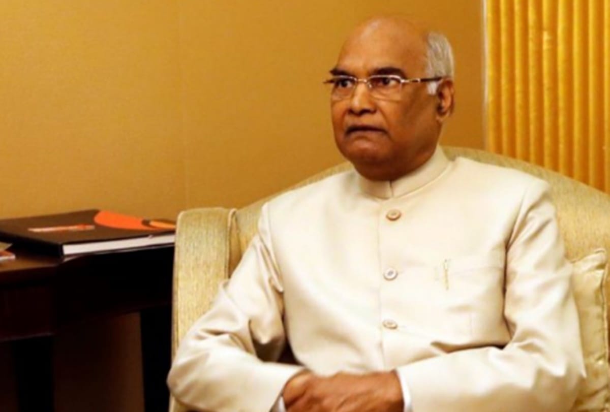 On advice of Union Cabinet, President of India has signed order of dissolving the 16th Lok Sabha