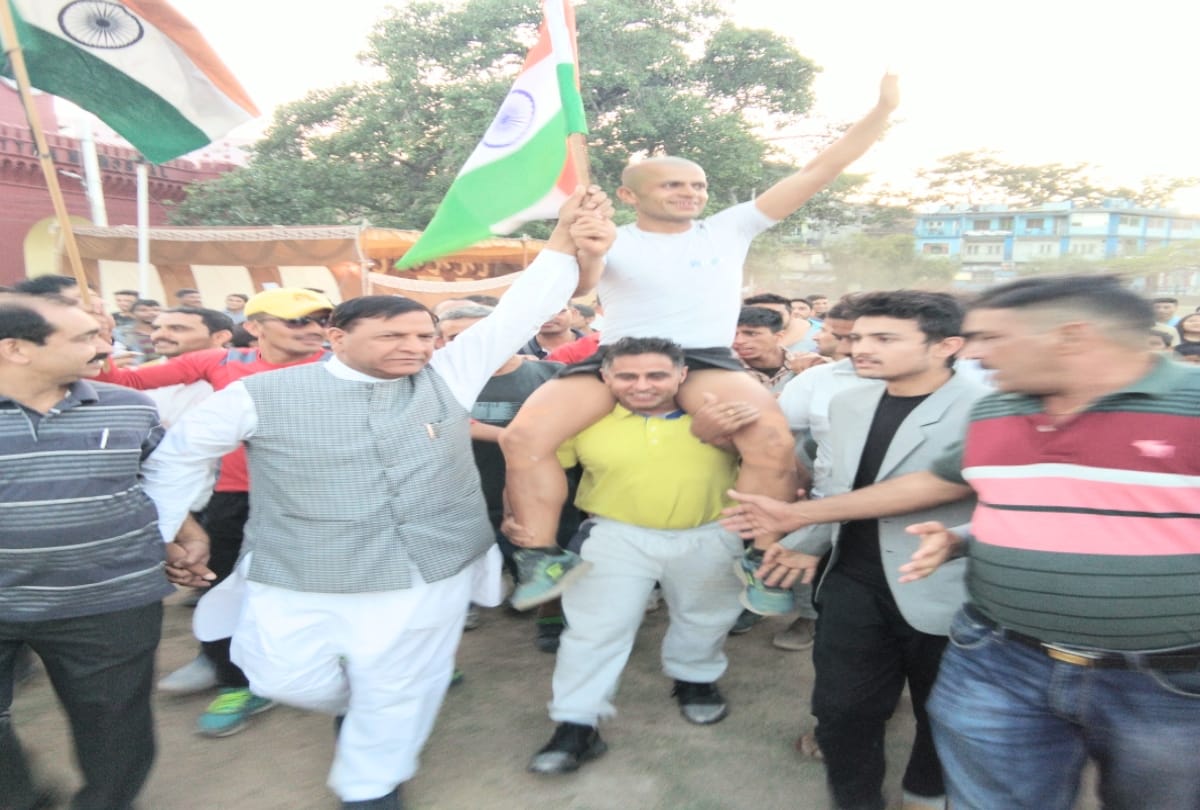 Sunil Sharma run for 24 hours to save three lives