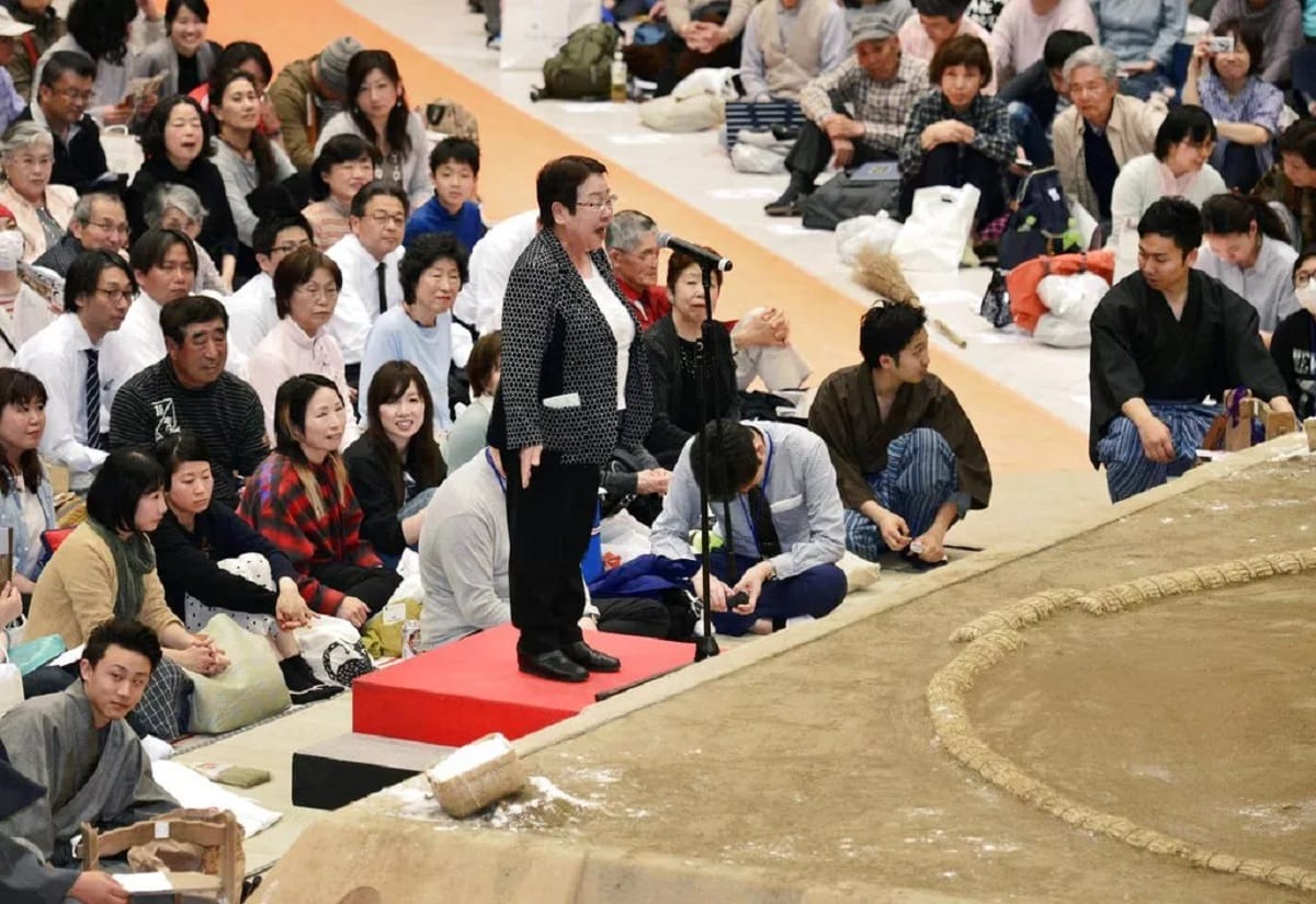 japan mayor tomoko nakagawa want equal opportunity for women in sumo wrestling 