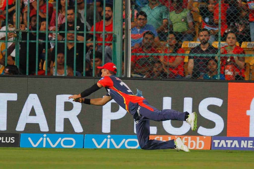 Trent Boult historical catch of ipl history of RCB vs DD match 19 