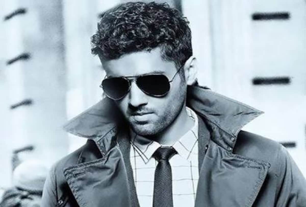 blockbuster film gadar's child actor turned into so handsome see pic