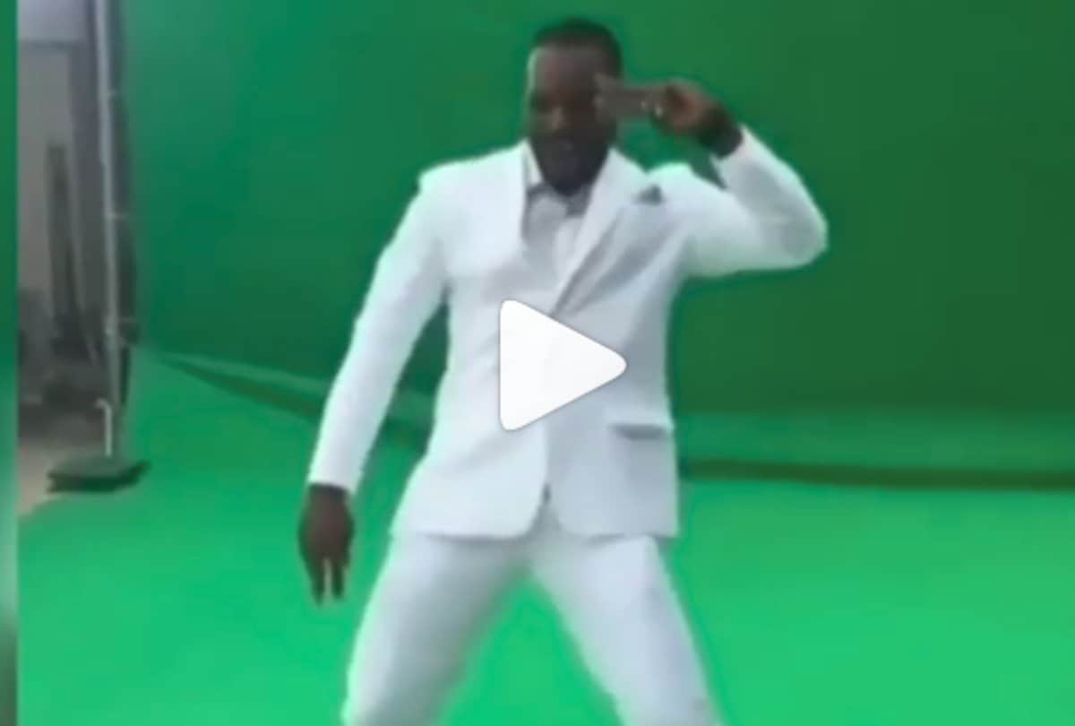 cricketer chris gayle dance on sapna choudhary song