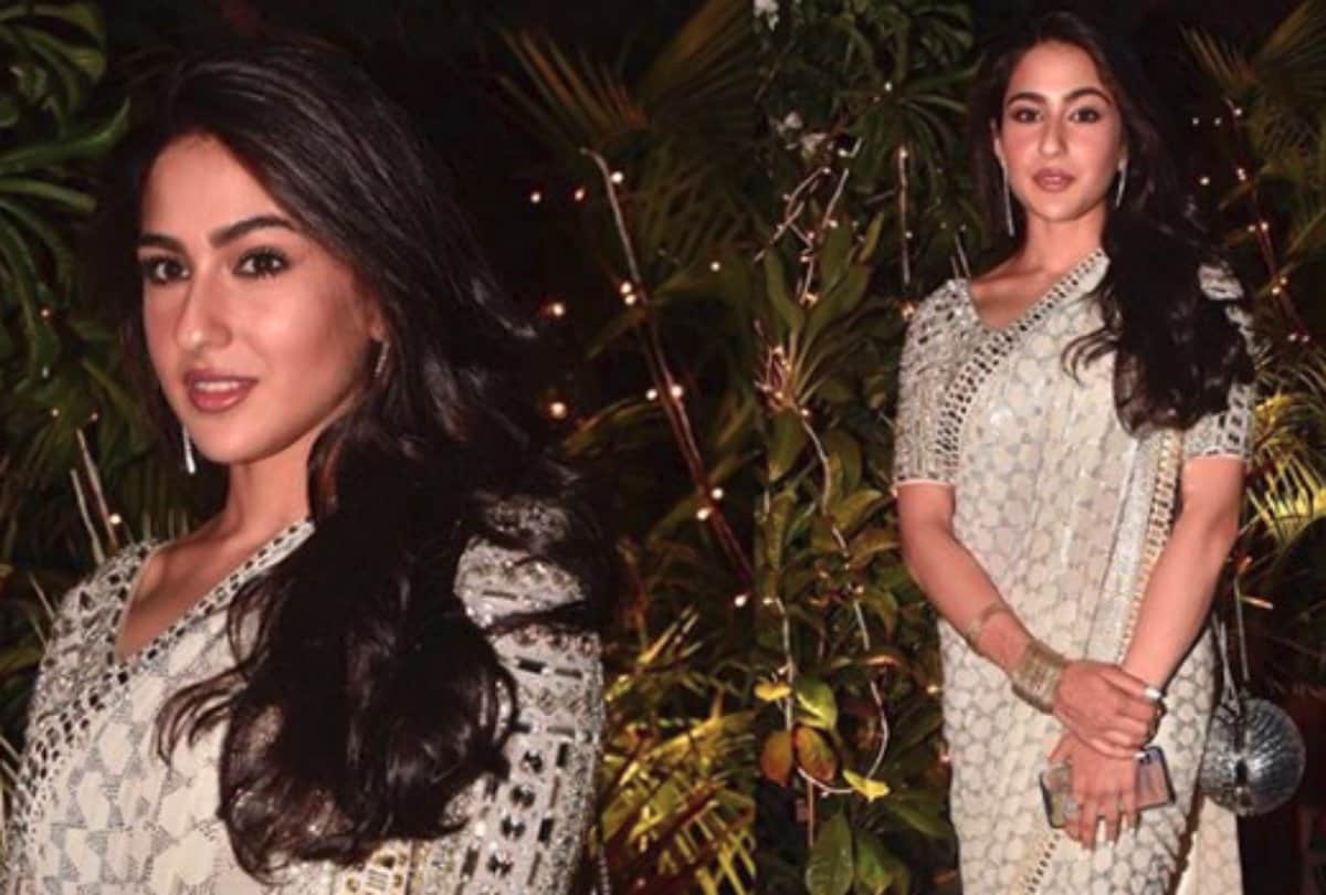 sara ali khan gives pose to the media at sandeep khosla party