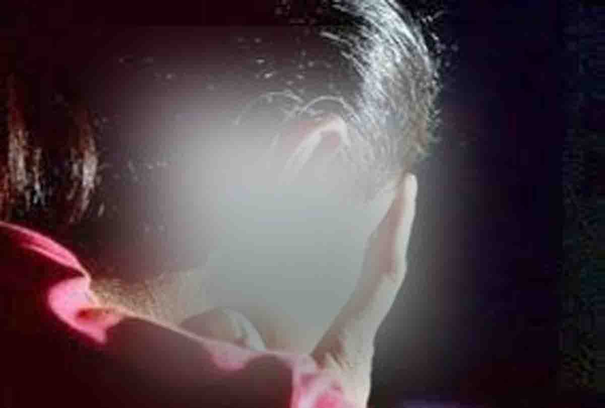 misbehave with women in unnao district