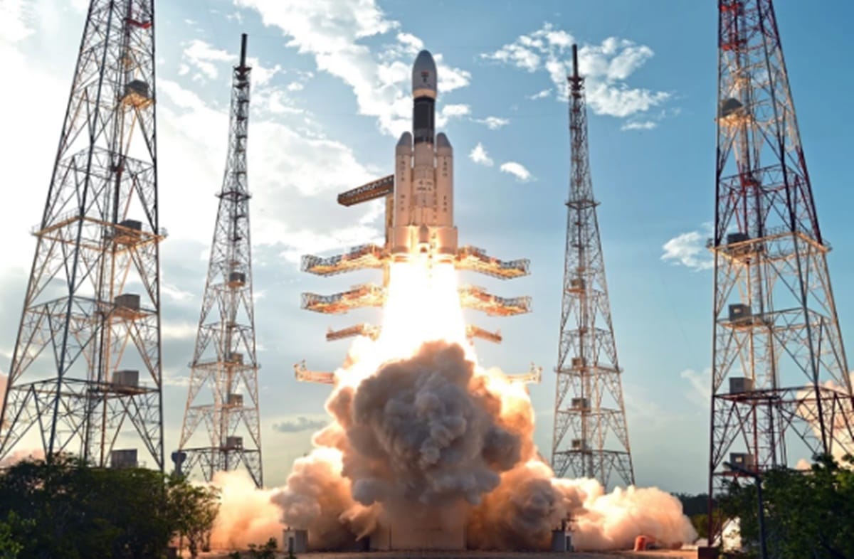 India heaviest rocket GSLV-Mk III will make its entry into the global foray on 22 October