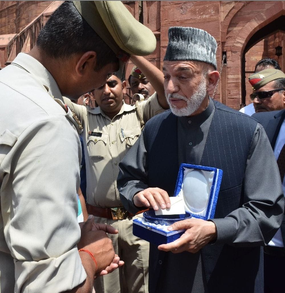 agra hamid karzai told about his student life in amar ujala  living history 