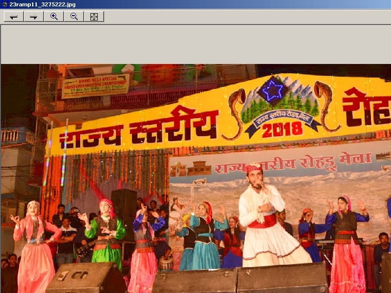 दलीप सिरमौरी के गीतों पर थिरके दर्शक