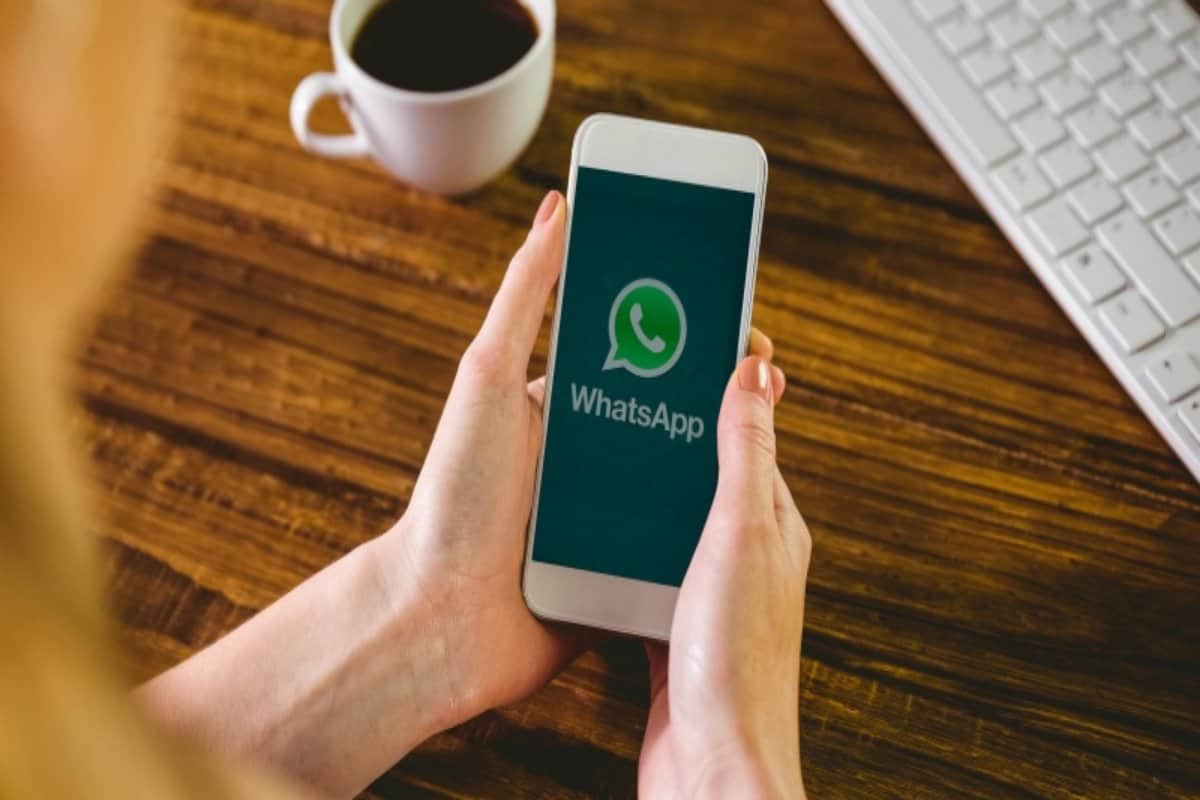 whatsapp messaging apps tells about fake news