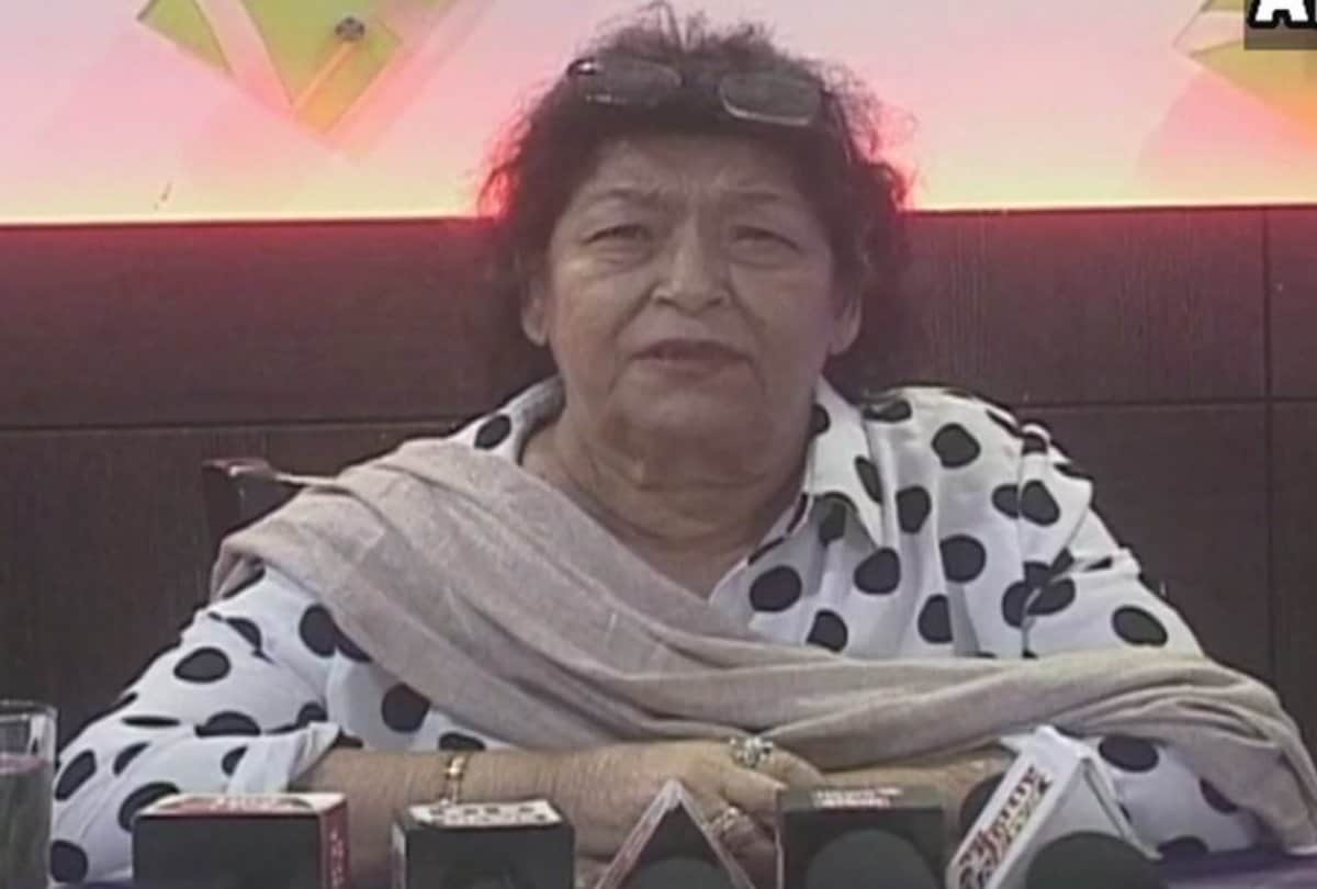 saroj khan statement about casting couch in film industry