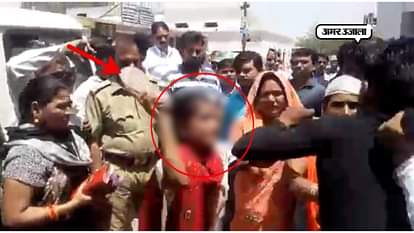 A man attack on mother and daughter in SSP office of agra