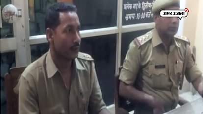 local goons attacks on policemen In farrukhabad of uttar pradesh