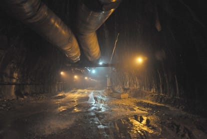 Seri Nala obstacle in Rohtang tunnel construction
