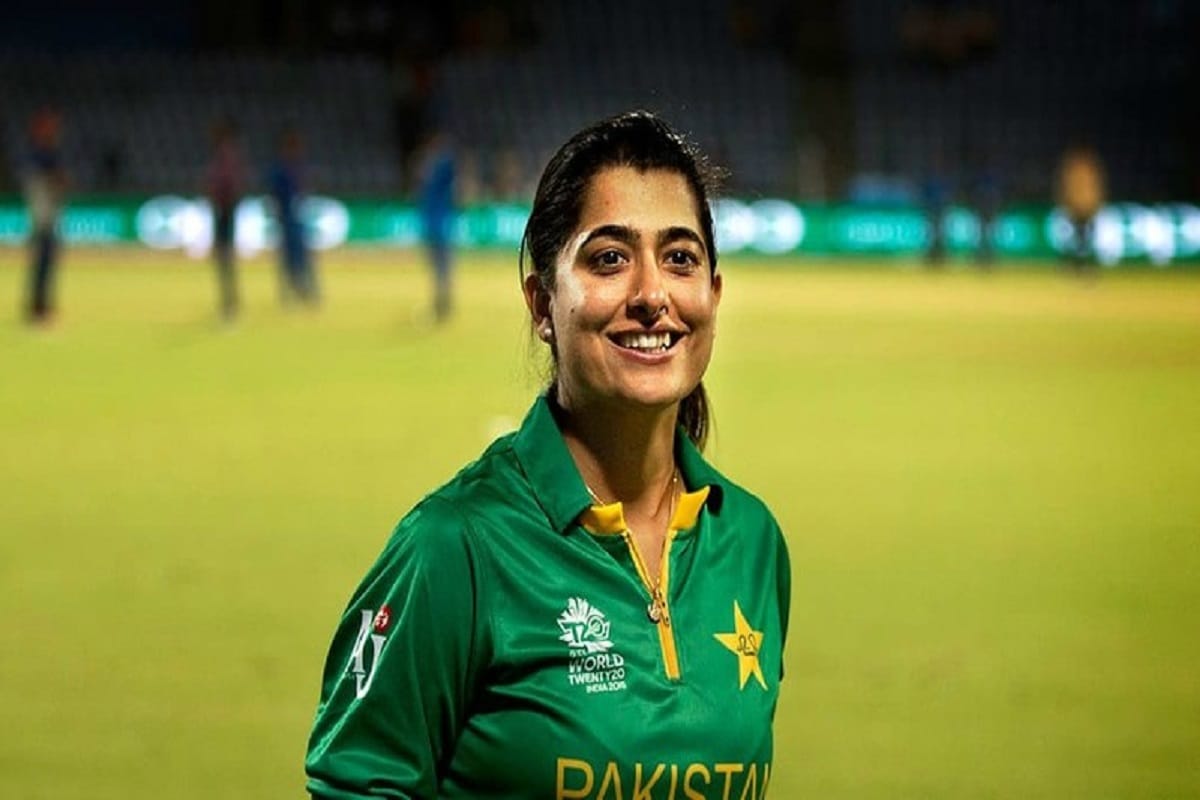 Sana Mir facebook post against hair remover cream