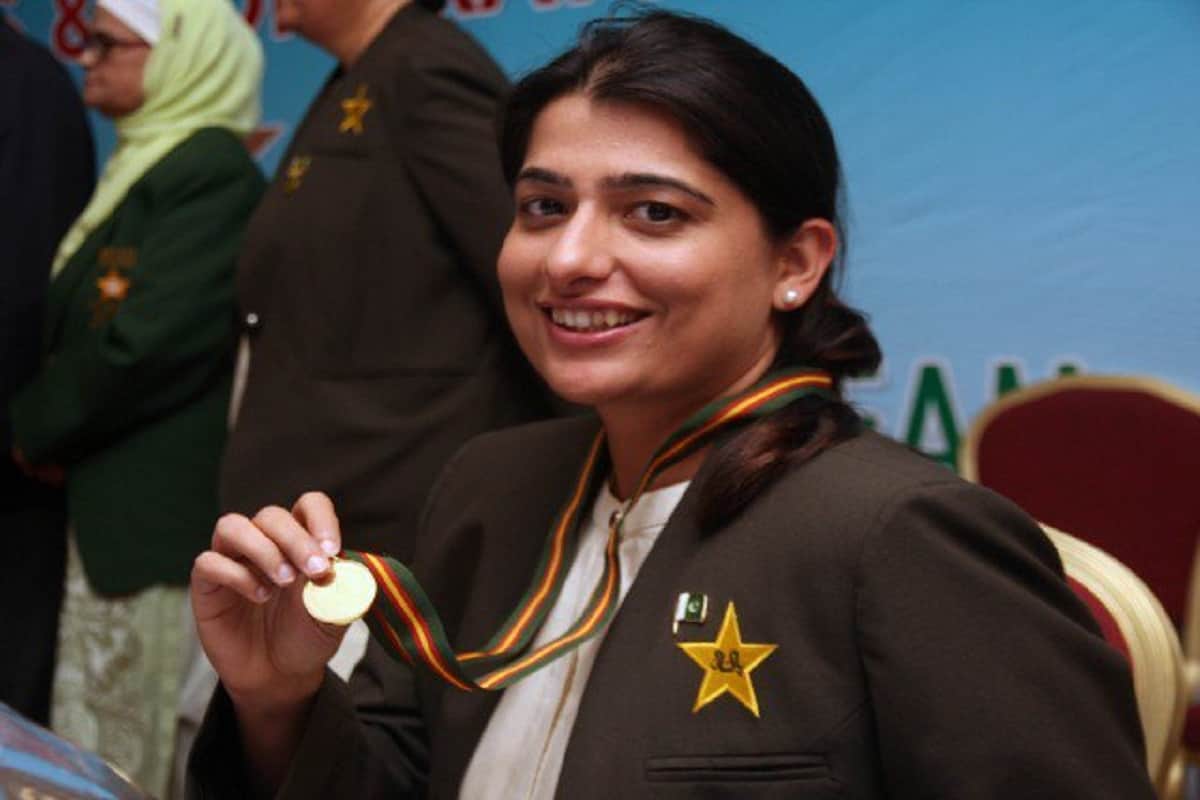 Sana Mir facebook post against hair remover cream