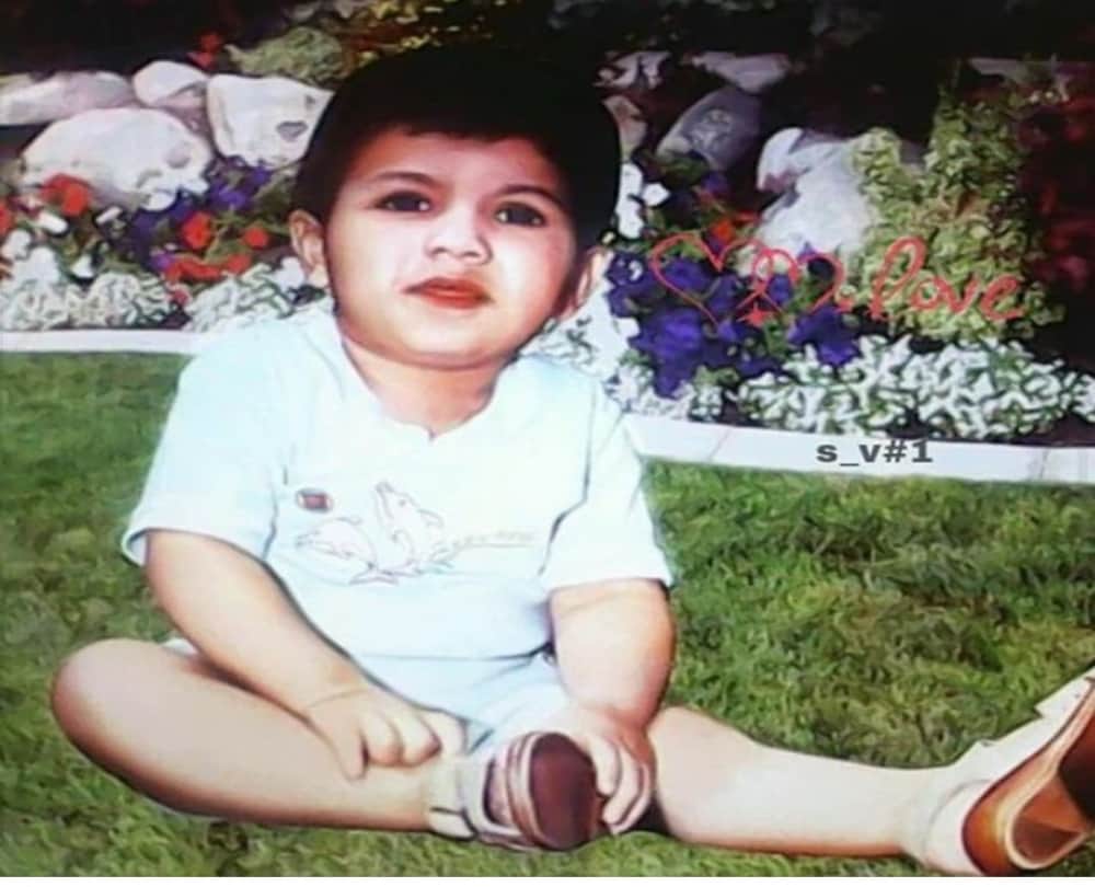 See Varun Dhawan Rare Unseen Childhood Pictures on his 31st Birthday