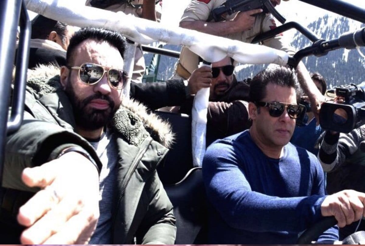 salman khan bodyguard shera dance at ganesh mahotsava