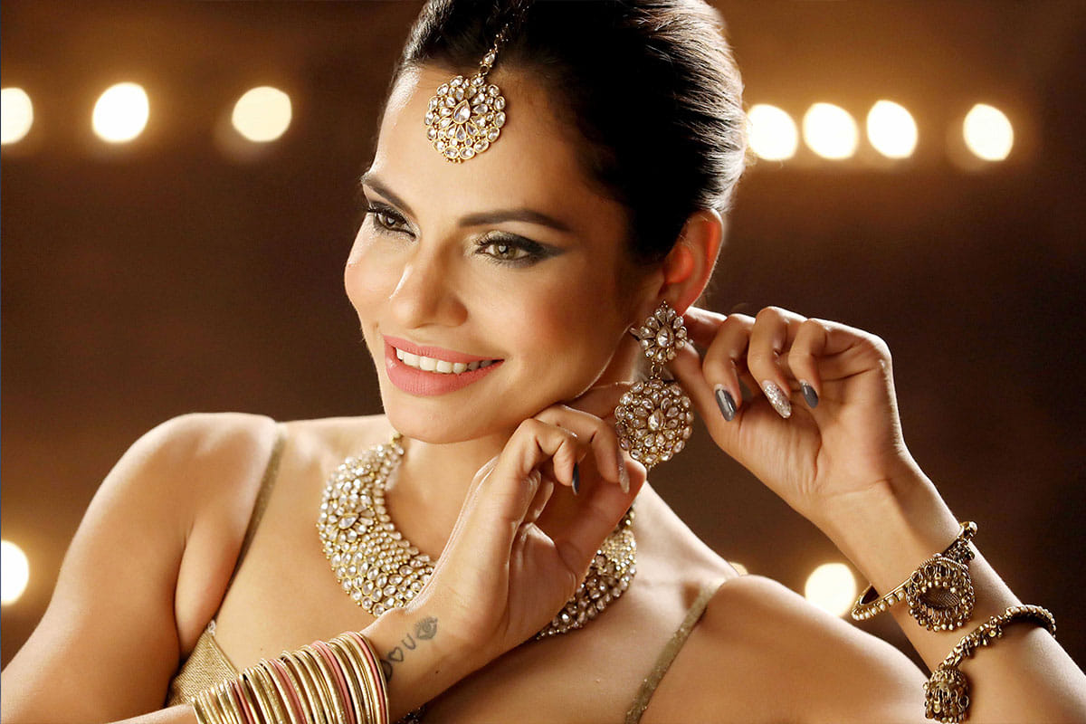 miss asia award india 2017 akanksha singh want girl empowerment