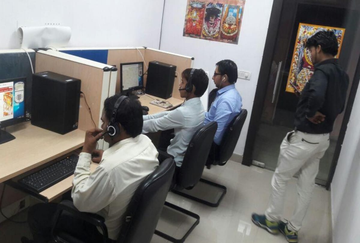 facility of helpline number will be available for tourists in up