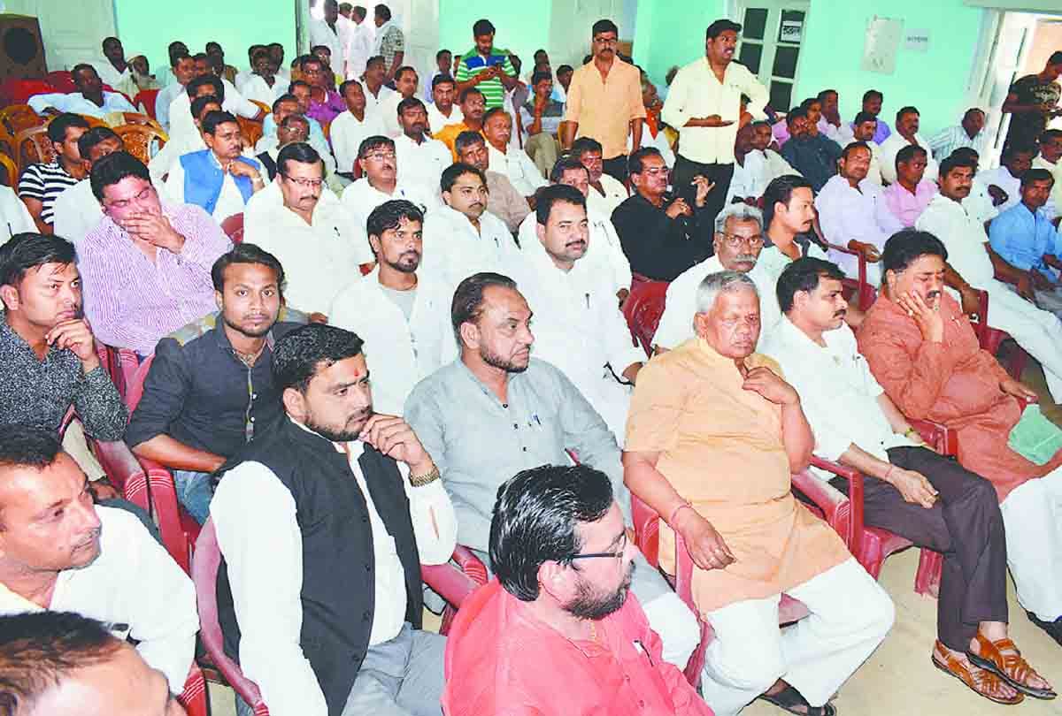 BJP district President said this about Naresh Agrawal
