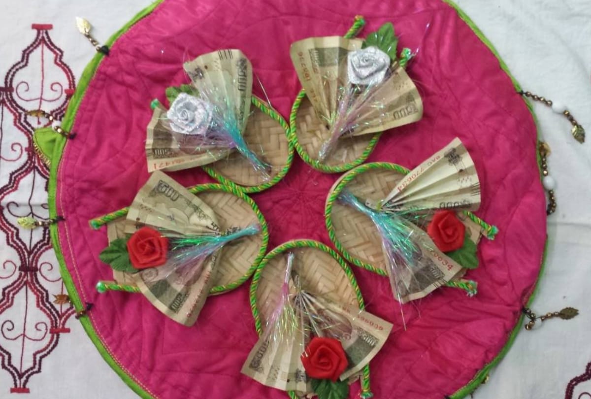 old currency of 500 and 1000 will be used for decorations