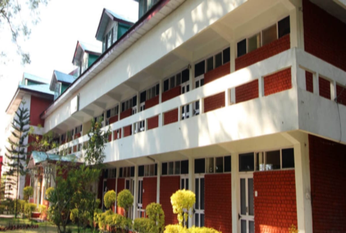 advance booking of HPTDC hotels Kangra Himachal pradesh