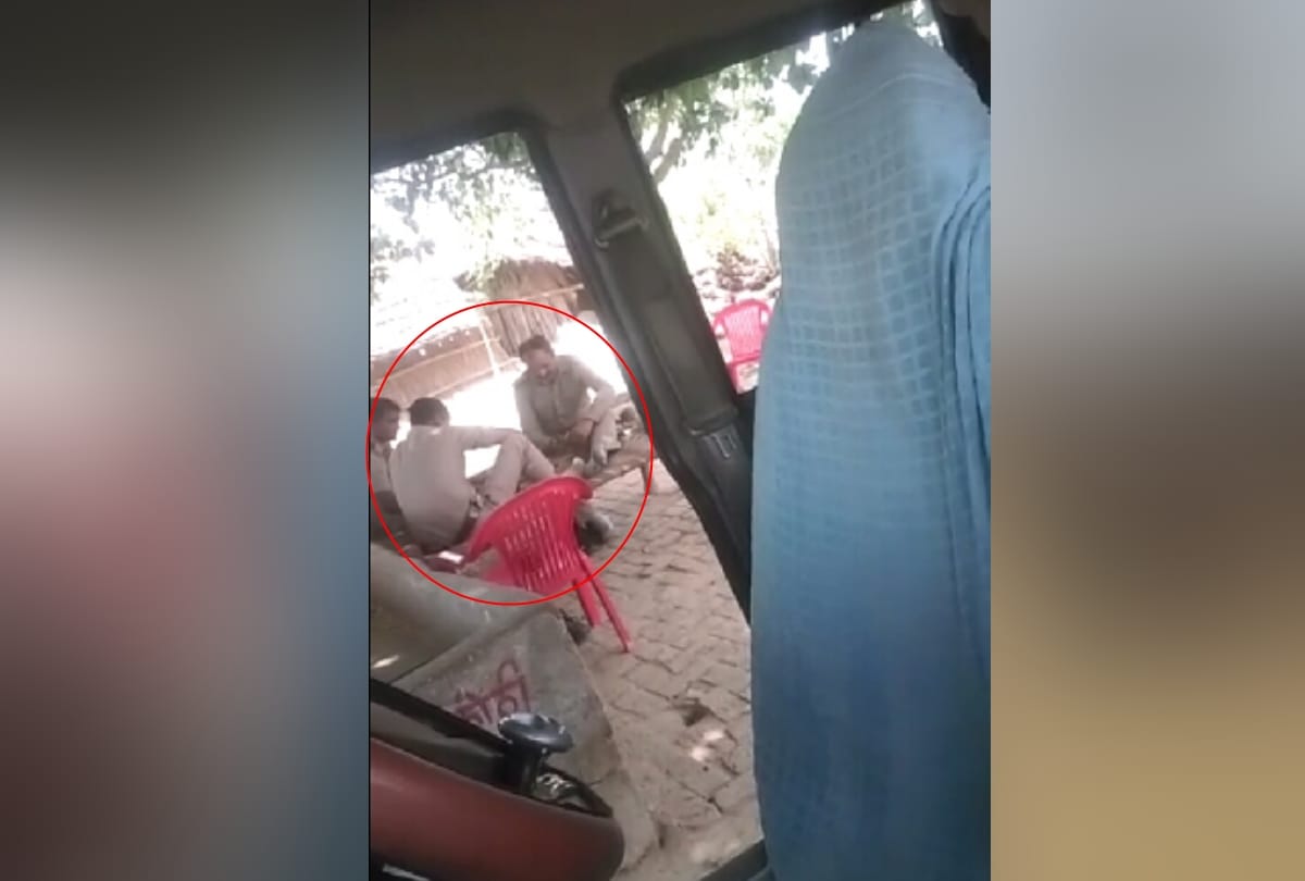 three policemen got suspended when their video of playing cards gone viral