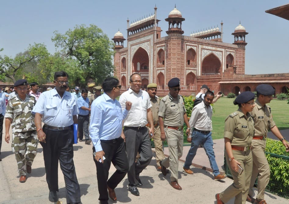 for the safety of the taj mahal the thorn wire will be imposed on the walls
