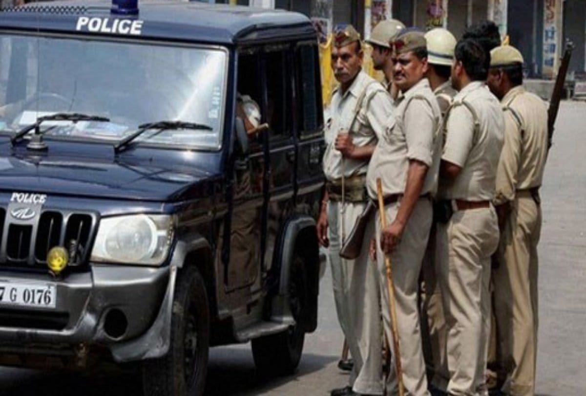 mother killed her one and half years old baby hanging herself 