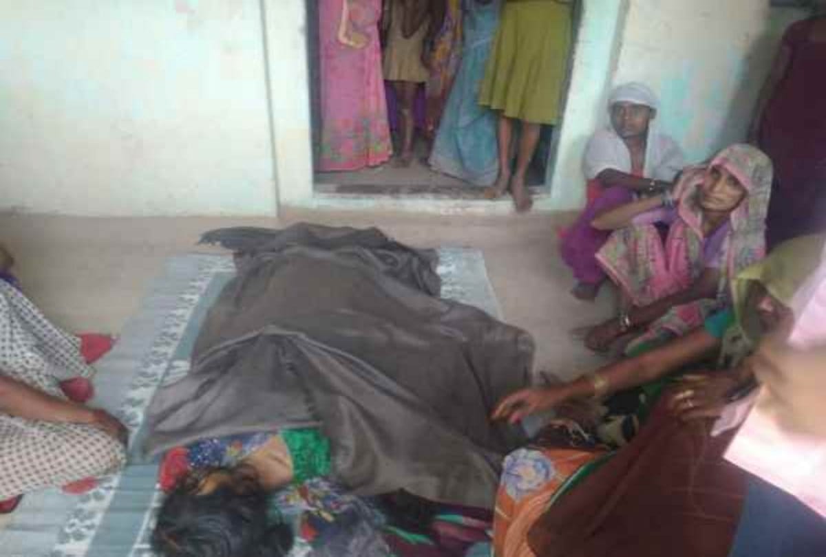 mother killed her one and half years old baby hanging herself 