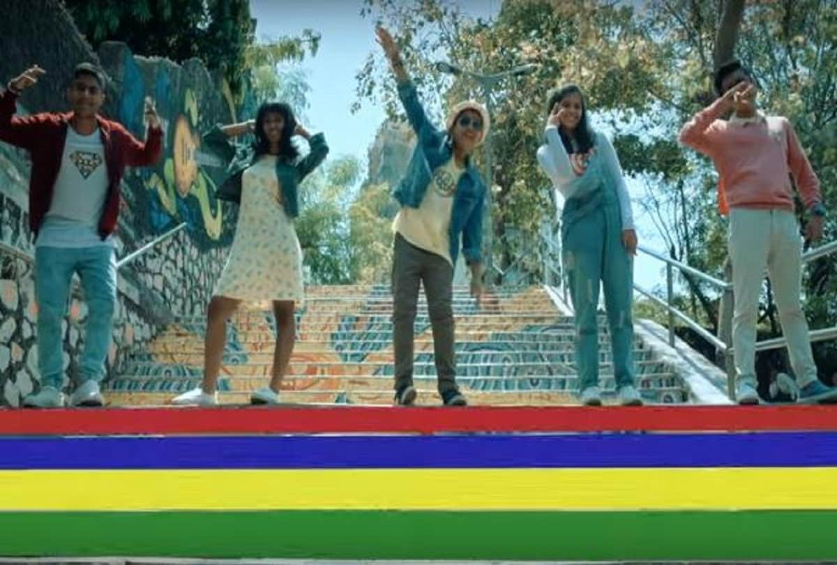  Karan Johar launches 6 Pack Band 2.0 in mumbai