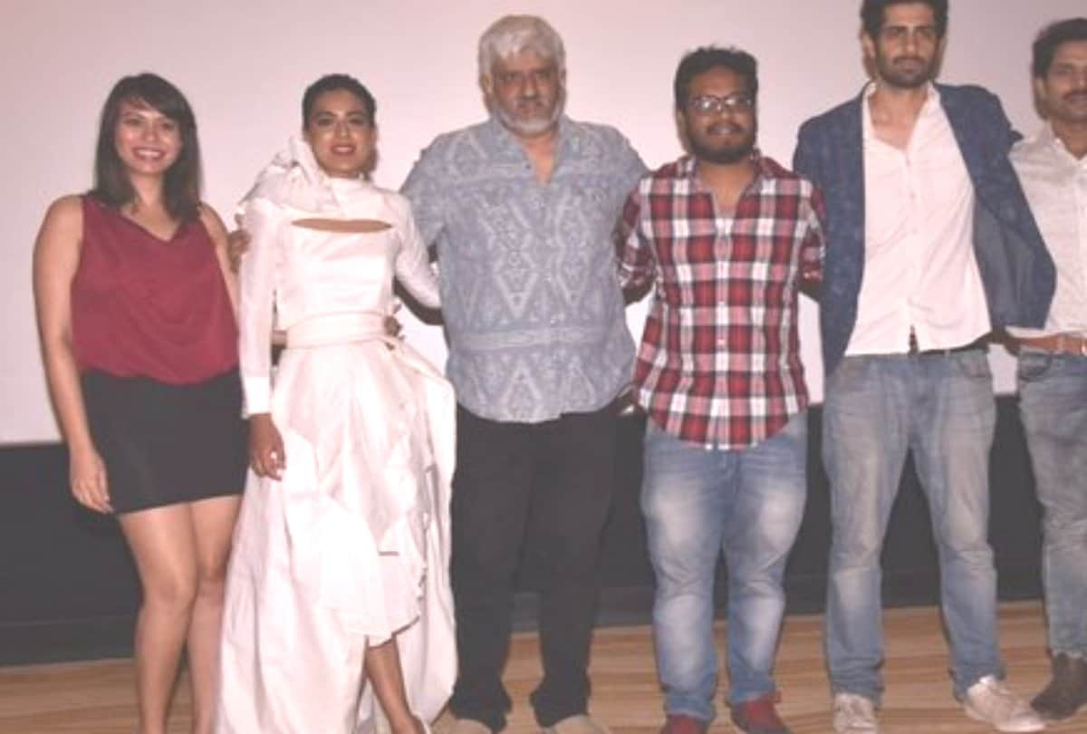 nia sharma uncomfotable with her unfirt dress at twisted 2 trailer launch
