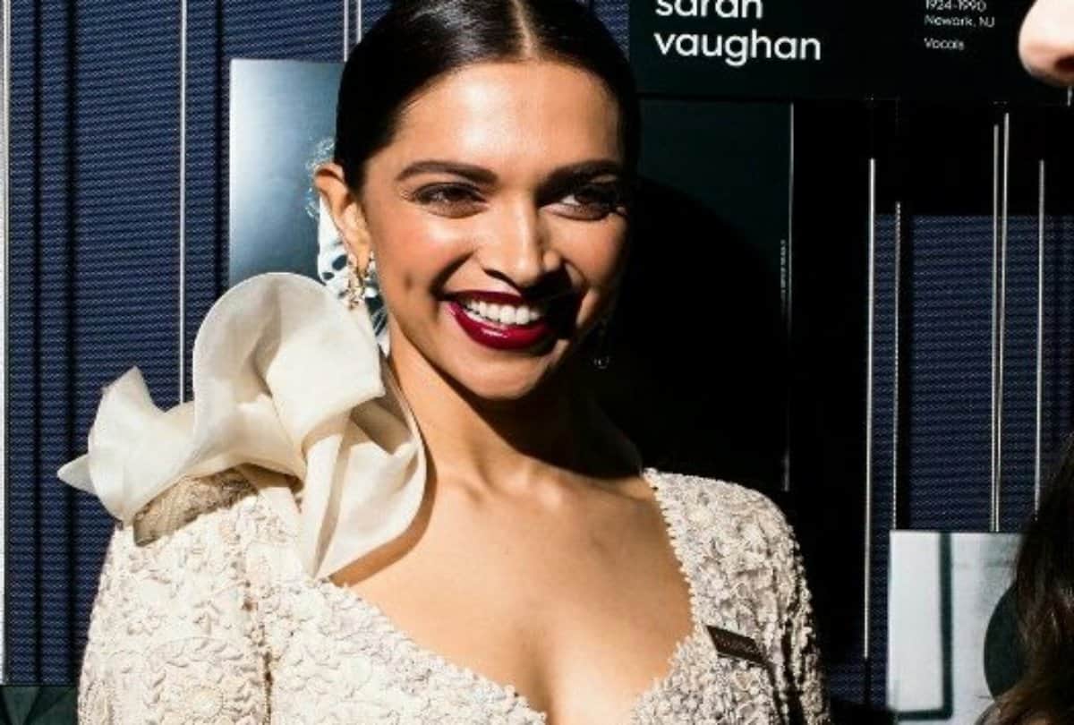 kartik aryan called  deepika  bhabhi