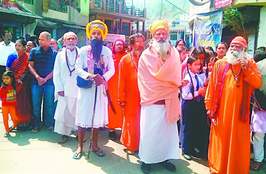 Sai Baba's Shobha Yatra in Dwarahat