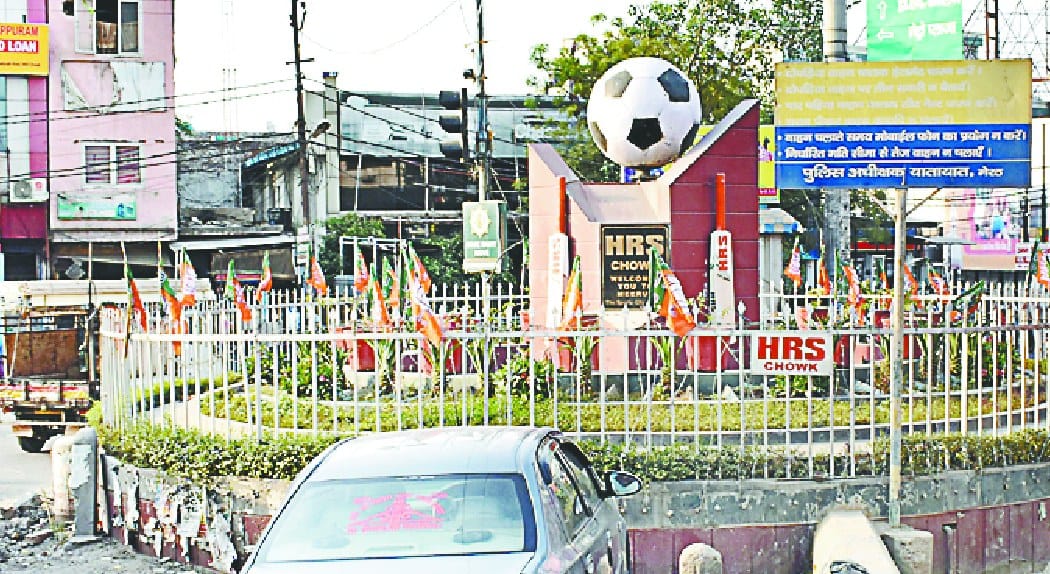 paach churaaho k asaundaryakaran