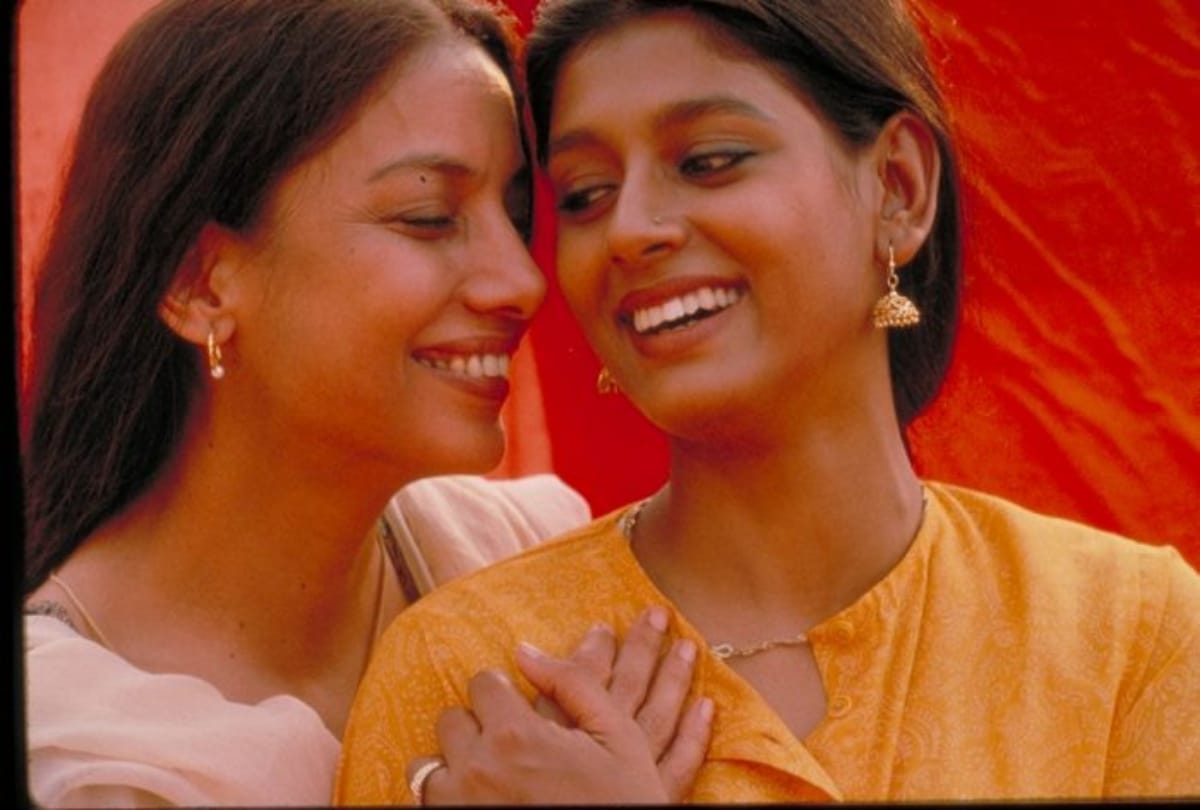 bollywood 16 most controversial moive see the pics here 