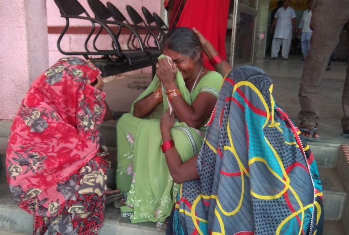 families lost their two and three children in kushinagar accident