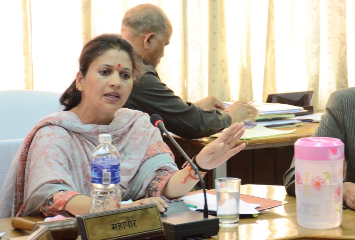 Kusum Sadret apologize to people of Shimla