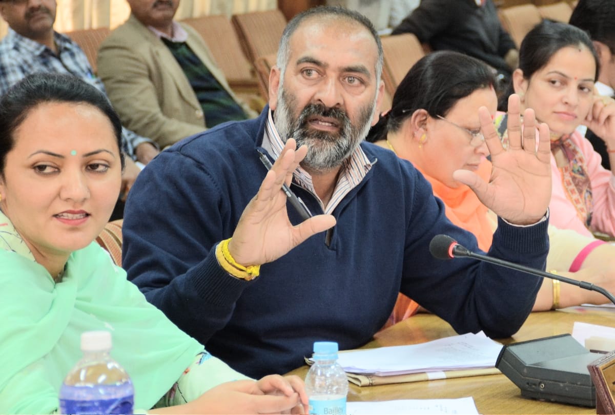 गरीबों को आवास देने के सर्वेक्षण में फर्जीवाड़ा, होगी विजिलेंस जांच