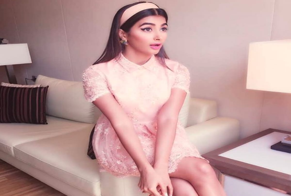 Pooja hegde hot and stunning look will surely blow your mind