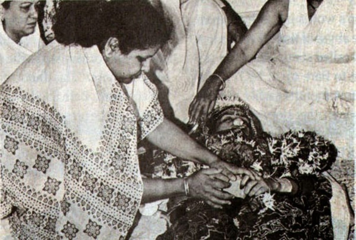Tuesday Trivia After Death Of Divya Bharati Rang Stars Meets phenomena