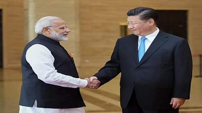 PM NARENDRA MODI MEET CHINESE PRESIDENT XI JINGPING