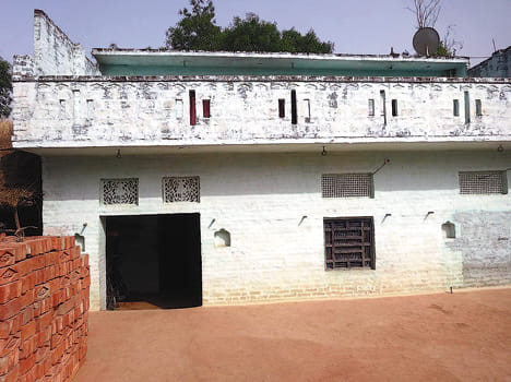 Deputy CM will eat dalit house at Chhanja village
