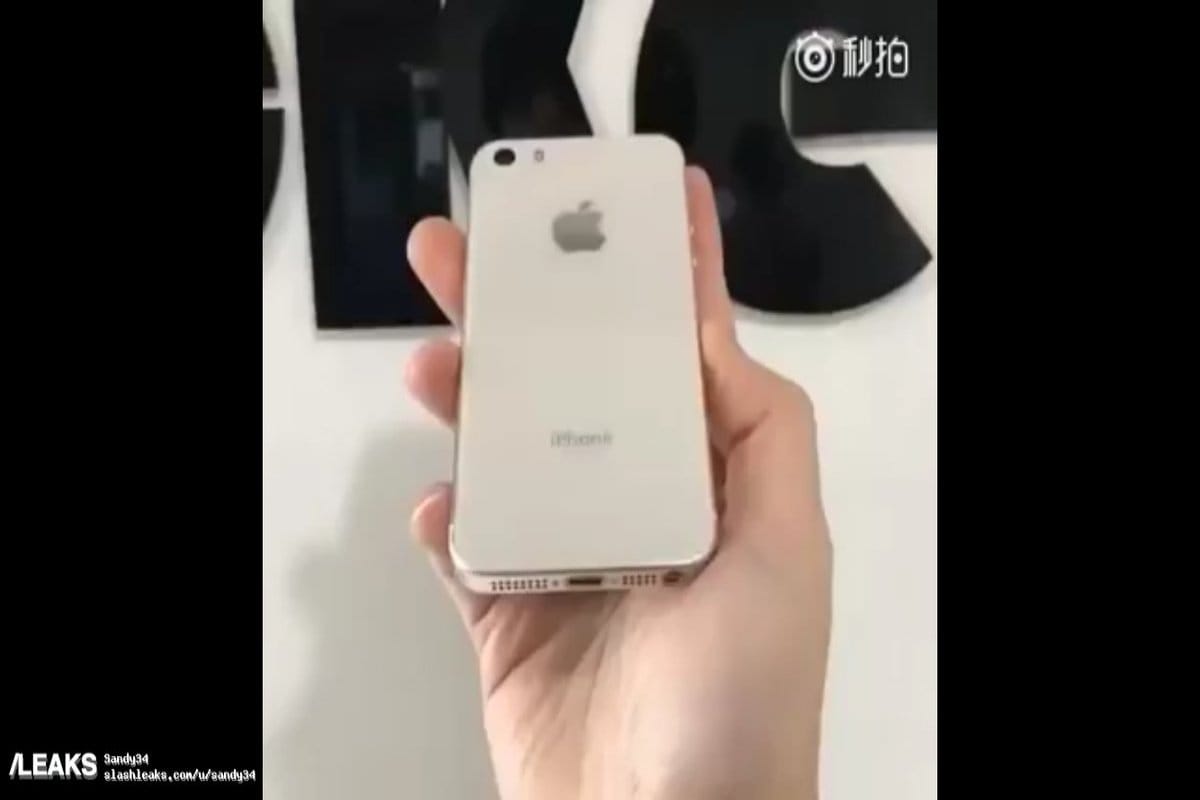 Apple iPhone SE 2 may comes with 3.5mm jack and wireless charging