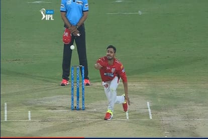 Kedar Jadhav bowling action troll in social media in srh vs kxip ipl 2018 match 25 