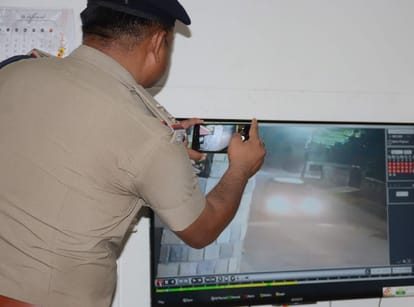 Women dead body found in Residential area dehradun