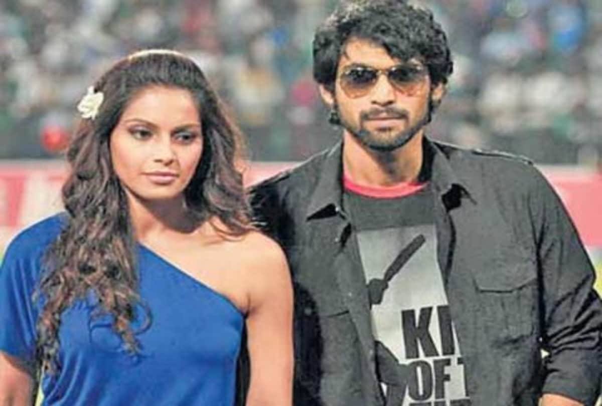 bollywood actress who marries after being six affair with many actors 
