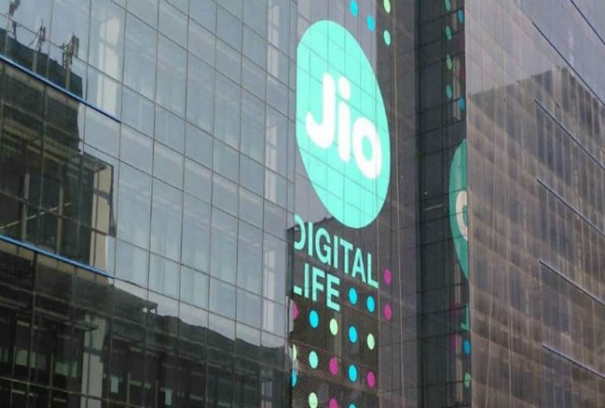 Reliance Extended Jio Diwali Offer 2019 Users Purchase JioPhone At Cheap Cost Know About It