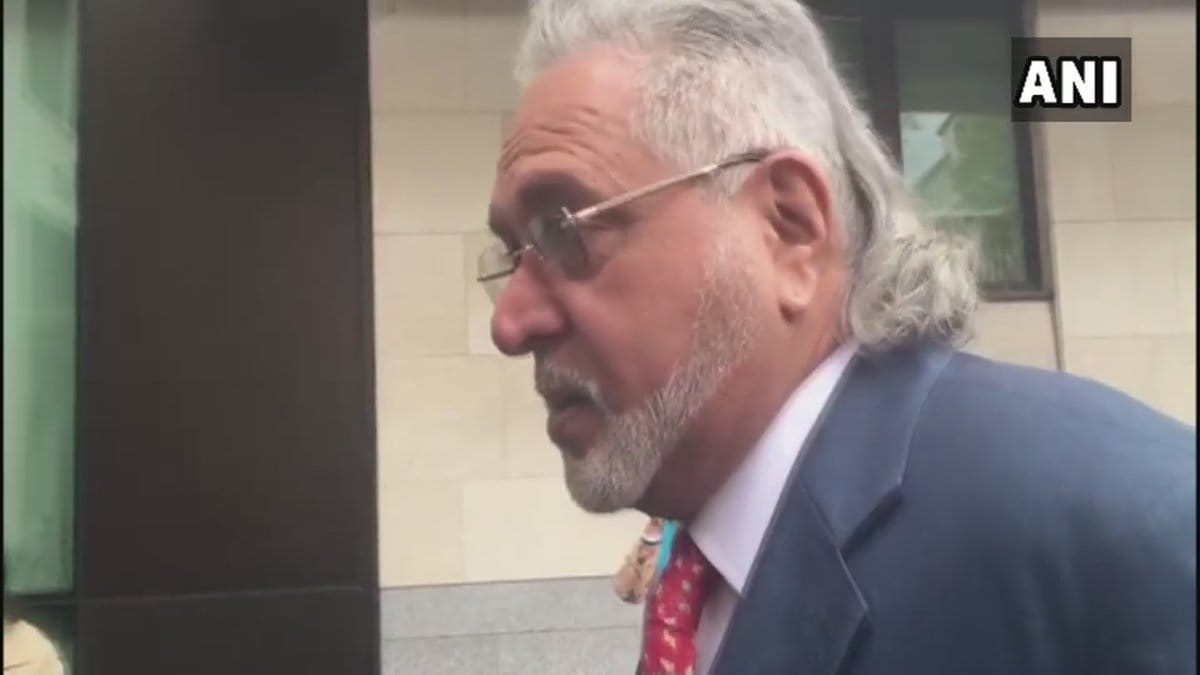 banks sells off mallya assets worth 963 crores, says sbi
