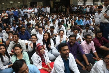jammu kashmir doctors on strike government invoke esma